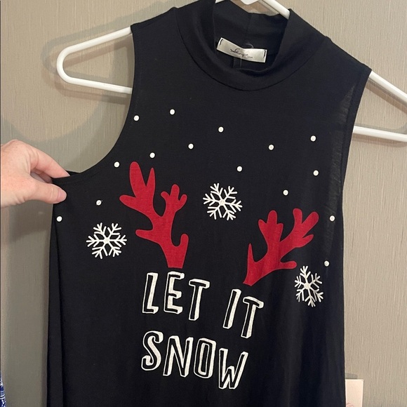 Let is snow NWT gage boutique tunic reindeer Christmas top small - Picture 2 of 4